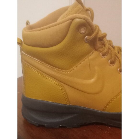 Nike Youth Manoa Leather Boots BQ5372-700 6Y / Womens 7.5 Wheat Black - Picture 3 of 14